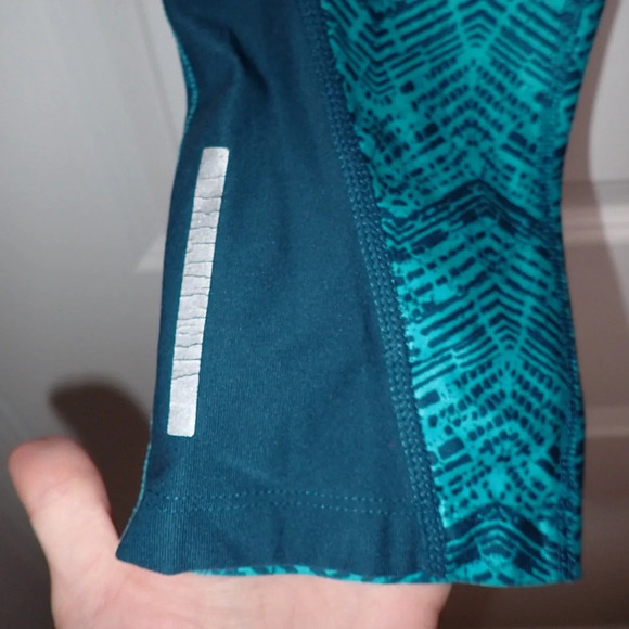 Nike Dri-Fit Cropped Running Leggings in Blue size S - Picture 3 of 14